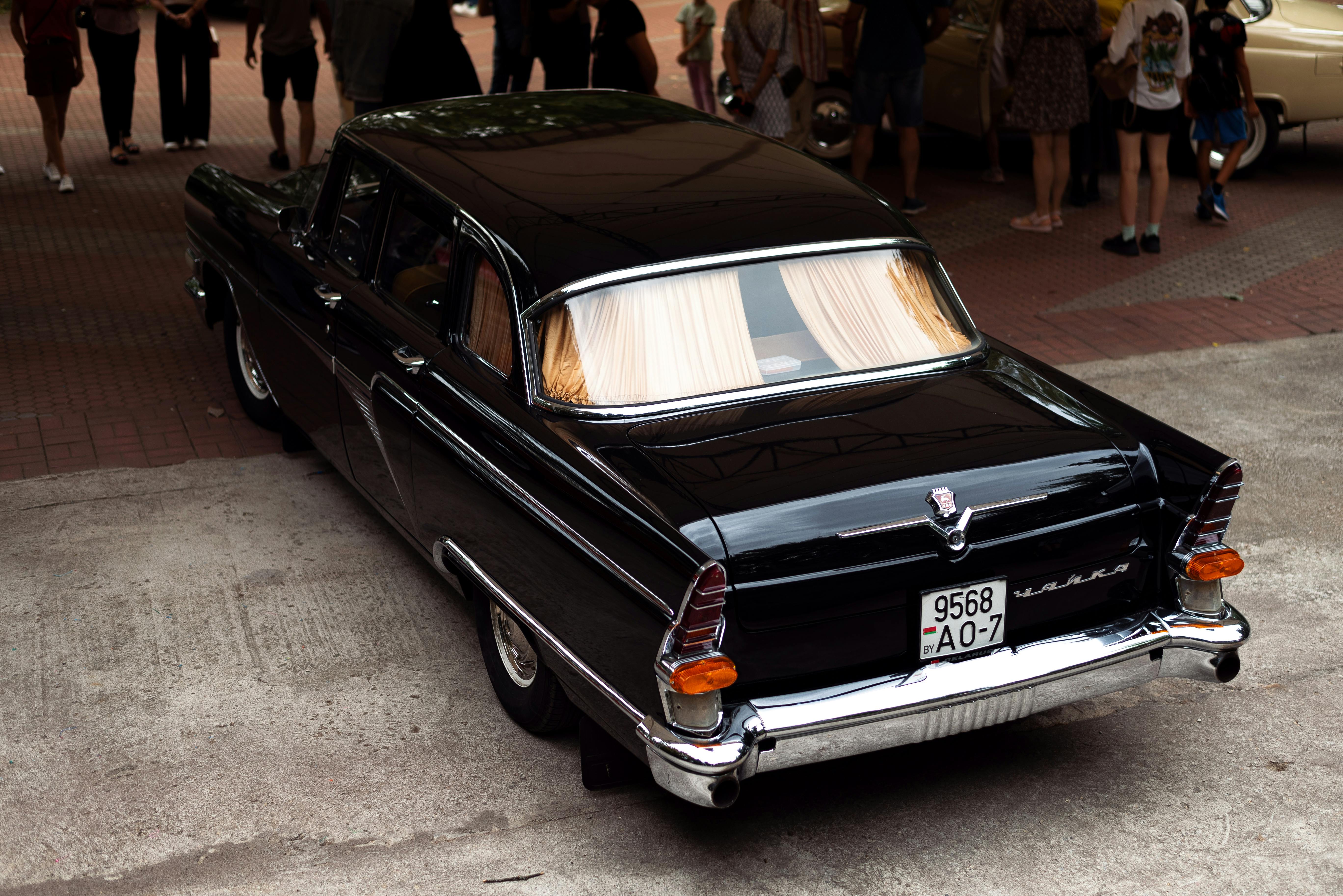 Miami Limousine Service for Corporate Transportation in Miami