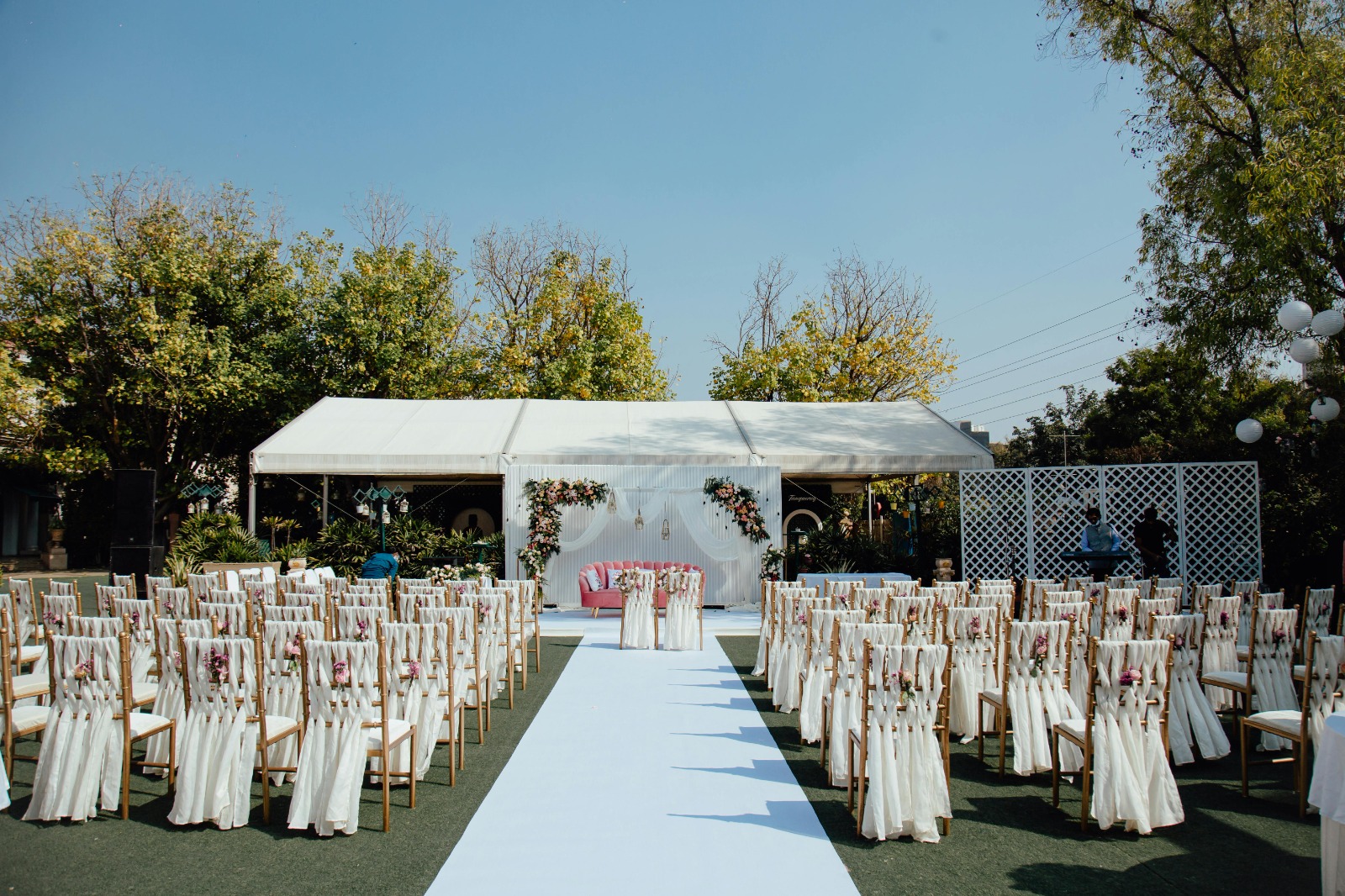 Clarksburg Wedding Venues That Wow: Celebrate Your Day at Silt Wine Company